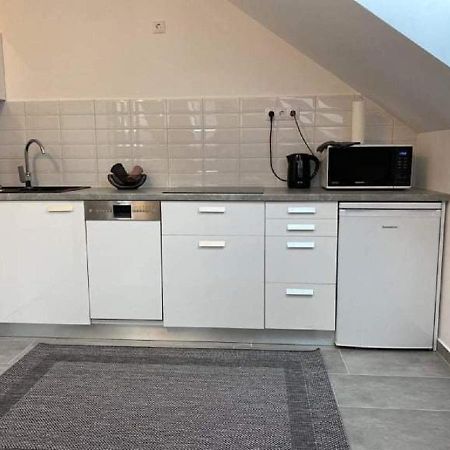 Appartement Gréta Lux Apartman à Hajdúszoboszló Extérieur photo
